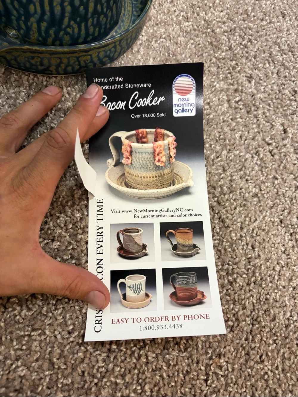 New Morning Gallery Collection Handcrafted Stoneware Microwaveable Bacon Cooker